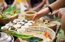 4 Hours Silom Thai Cooking Class Including Visit to Local Market 