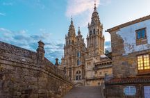 Santiago de Compostela Historic Walking Tour in Small Group