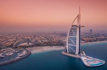 Dubai: 2-Hour Luxury Sunset Cruise with Food & Drinks