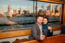 Christmas Holiday Statue & Skyline Cocoa Cruise