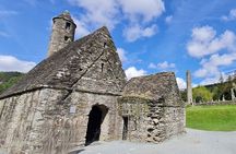 Private Tour of Glendalough and Powerscourt Gardens, (1-7 ppl)