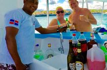 VIP Fascinating Boat Ride & Snorkeling at Sosua Bay
