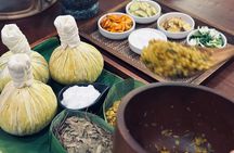 Private Herbal Compress Workshop with Massage in Thailand