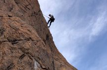 2 Hours of Rappelling in Tucson with Snacks