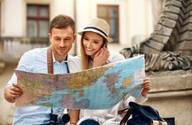 Fast Track Wawel Castle and Old Town Tour with Transfers