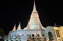 Bangkok by Night: Temples, Markets and Food Tuk-Tuk Tour