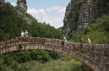 Hiking, swimming and sightseeing tour in Central Zagori area