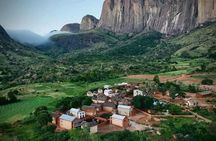 8 Day -RN7 Road trip tour to South Mangily Ifaty