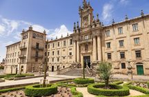 Santiago de Compostela Historic Walking Tour in Small Group
