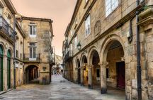 Santiago de Compostela Historic Walking Tour in Small Group