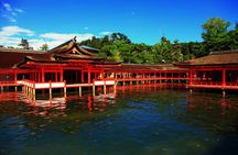 Hiroshima and Miyajima Bus Tour with Indian Lunch
