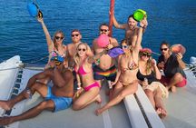 Private Full-Day Luxury Sailing Catamaran Charter in Sint Maarten