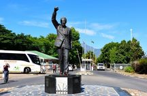 Private Tour to 20 Wine Tasting in Stellenbosch and Franschhoek