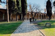 Topkapi Palace with Small Group with Private Tour Option