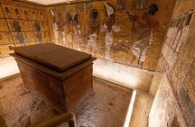 Guided day tour to Hatshpsute Temple