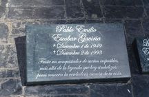 Pablo VIP Private Tour with Roberto Escobar Museum and Comuna 13