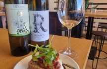 Wine Tasting Walking Tour in Old Town Chania