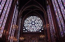 Paris Sainte Chapelle Small Group Tour with Skip the Line