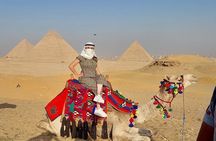 “Private Tour to Cairo from Hurghada Pyramids Museum Camel Ride