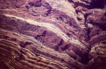 Rainbow Valley Half Day Hiking Experience 