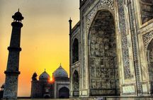 3-day Taj Mahal along Khajuraho Heritage And Temple Tour