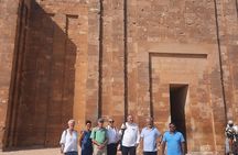 Private Guided Tour to Pyramids anf grand Egyptian museum