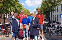 Private Tour of Delft + Visit to Pottery Museum & Factory
