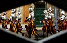 Rome Elegance: 3-Hour Private Chauffeur Tour in Style