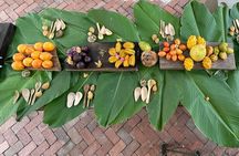 Fruit Tasting Experience in Getsemani, Cartagena
