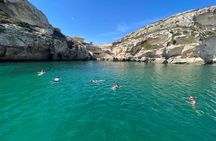 Boat Tour at Devil's Saddle: 4 Swim Stops, Snorkeling & Prosecco