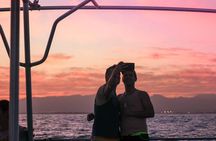 Waikiki Sunset Cruise Catamaran Boat Tour on Oahu