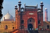 Rangeela Rickshaw Walled City Lahore Guided Tour 
