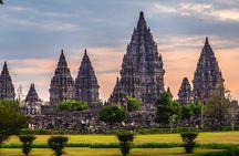 Borobudur (Climb Up), Sultan Palace - Tamansari, Prambanan Tour