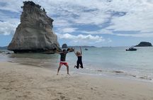 Hot Water Beach & Cathedral Cove Day Tour From Auckland