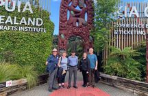 Private Hobbiton and Rotorua Auckland Tour House