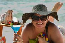 Visit Barú by boat and enjoy a day at Freedom Beach Club