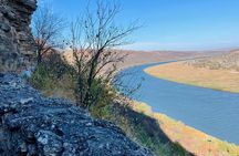 Full-Day Hiking Trip to Tipova Cave Monastery and Lalova Village