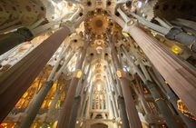 Sagrada Familia Guided Tour with Skip the Line Ticket 
