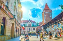 Czartoryski Palace Museum Tickets and Krakow Old Town Tour