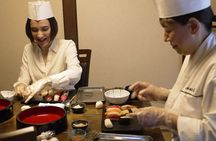 Taught by a professional! Making sushi with Hakodate's Fresh Fish