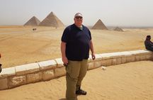 Private VIP Tour to Giza Pyramids Sphinx And the Egyptian Museum 