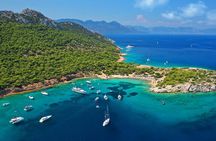 Half-Day Private Swimming Cruise along the Athenian Riviera