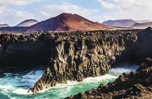 Lanzarote Volcanoes Tour departing from Fuerteventura