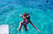 Luxury Catamaran Cruise with Open Bar and Snorkel in Punta Cana