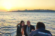 Bosphorus Sunset: An Enchanting Yacht Cruise in Istanbul