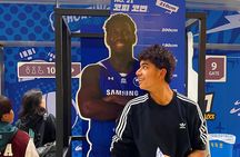 Sports Match in Seoul with Guided K-Food Experience