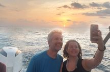 Relaxing Sunset Cruise Jaco Coastline