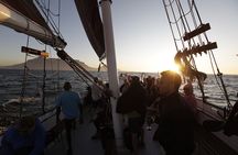 Cape Town 90 minute Sunset Cruise with The Spirit of Victoria