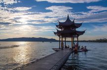 From Shanghai: Hangzhou Private Day Trip by Bullet Train 
