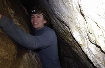 Private Nottawasaga Bluffs Caves Snowshoe, Collingwood/Creemore